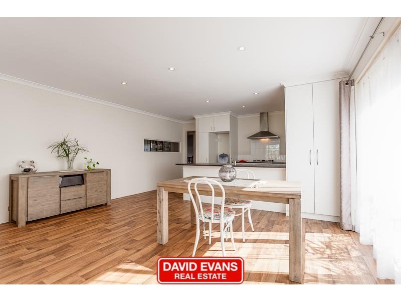 32 Lorne Bend, Secret Harbour WA 6173