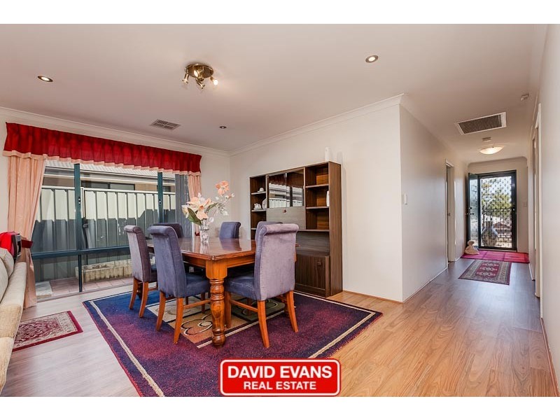 15 Petersfield Lane, Wellard WA 6170