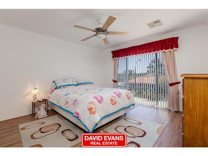 15 Petersfield Lane, Wellard WA 6170