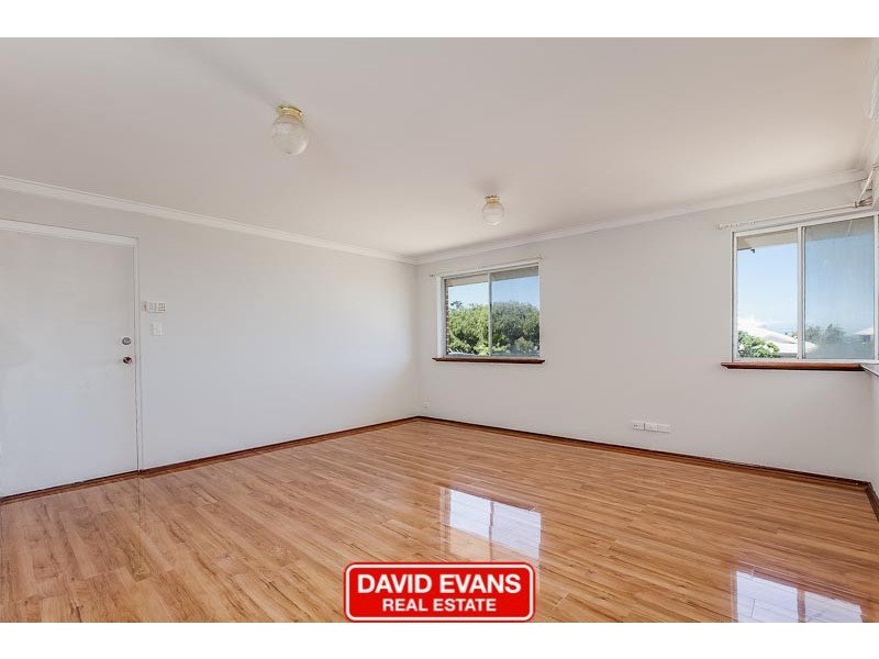 8A and 8B Ivanhoe Street, Golden Bay WA 6174