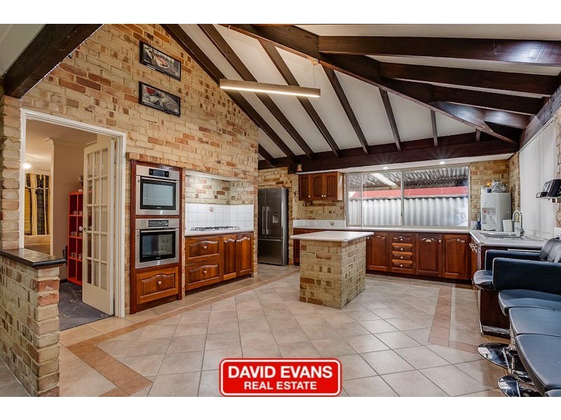 24 Alicante Mews, Secret Harbour WA 6173