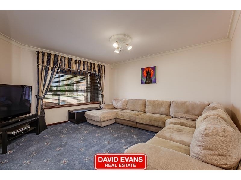 24 Alicante Mews, Secret Harbour WA 6173