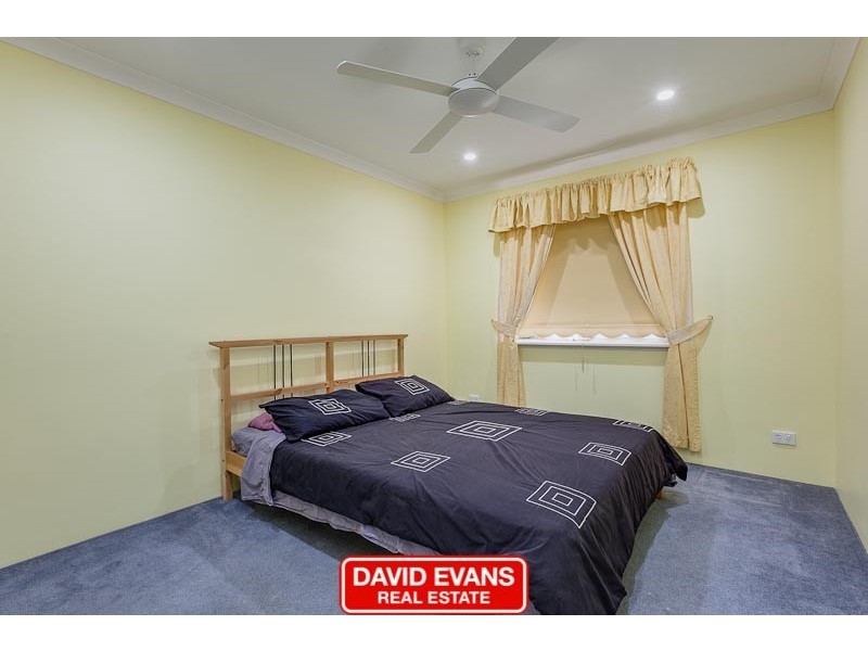 24 Alicante Mews, Secret Harbour WA 6173