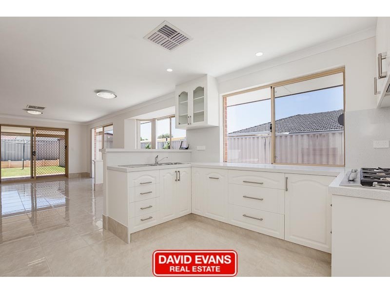 83 Fairview Drive, Waikiki WA 6169