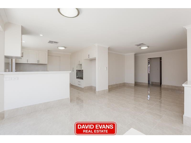 83 Fairview Drive, Waikiki WA 6169