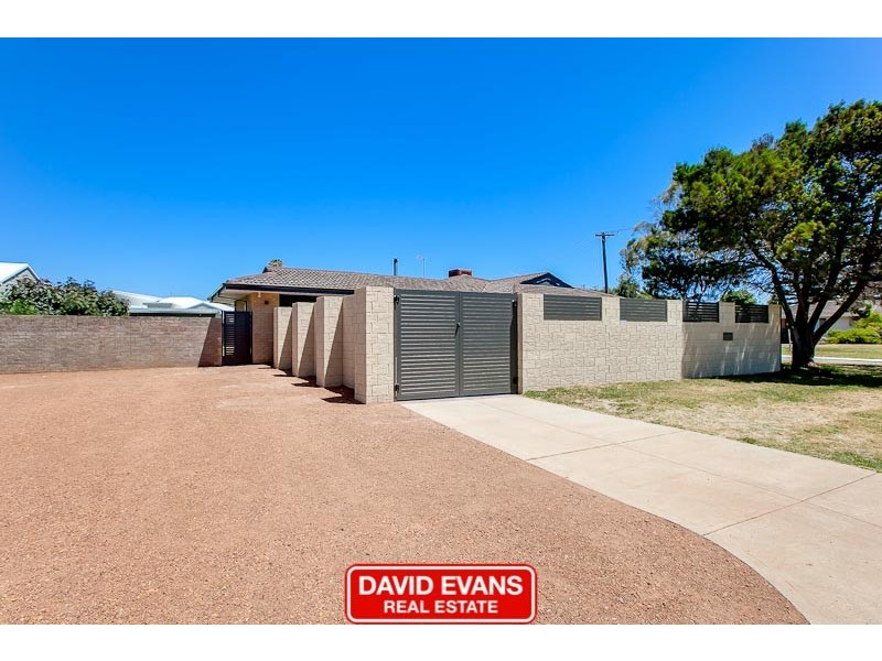 7 McClure Street, Safety Bay WA 6169