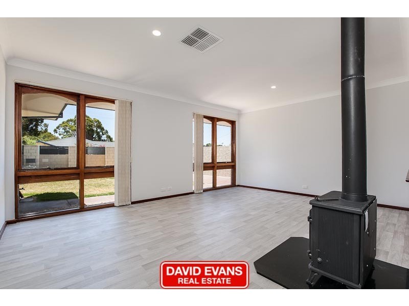 7 McClure Street, Safety Bay WA 6169