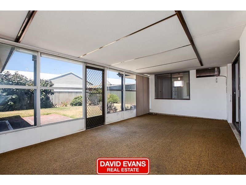 7 McClure Street, Safety Bay WA 6169