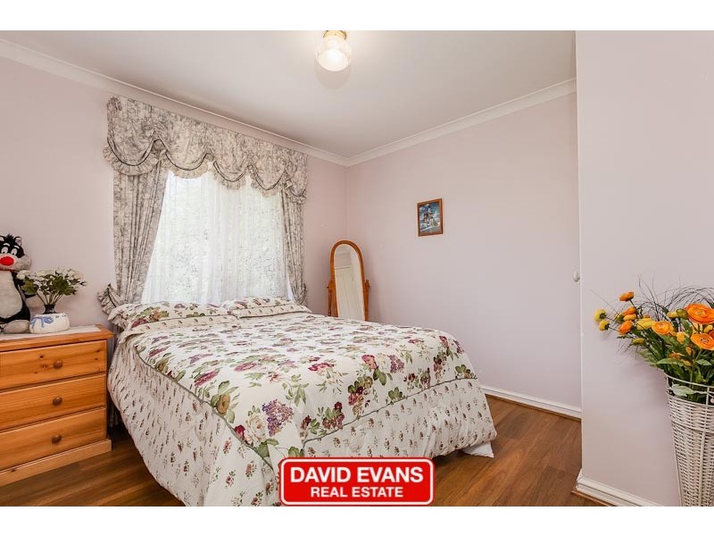 50 Leeuwin Parade, Rockingham WA 6168