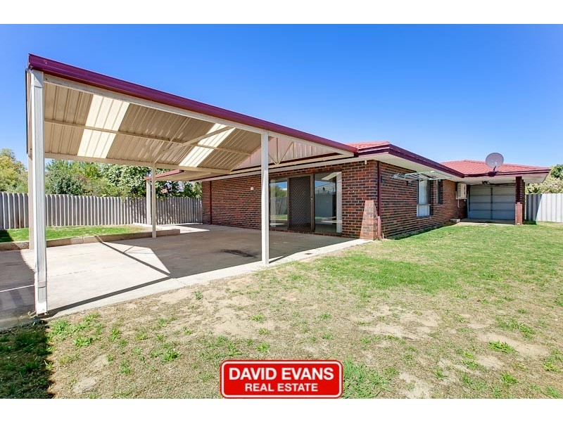 10 Neale Place, Cooloongup WA 6168