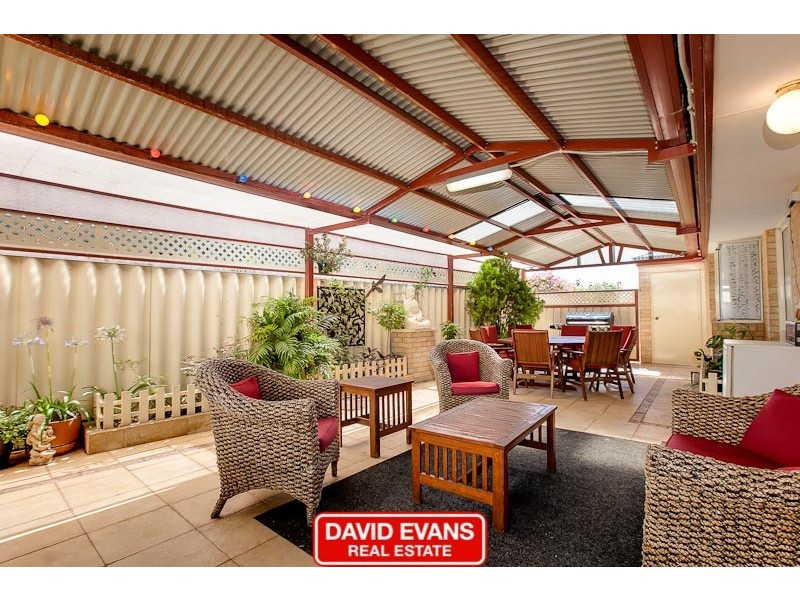 61 Laguardia Loop, Port Kennedy WA 6172