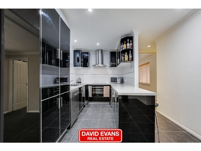 15 Hercules Street, Rockingham WA 6168