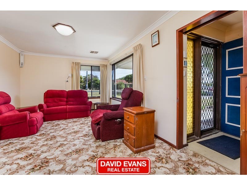 15 Orion Street, Rockingham WA 6168
