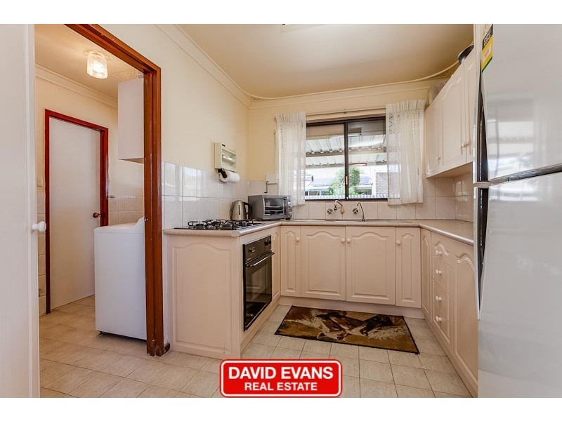 15 Orion Street, Rockingham WA 6168