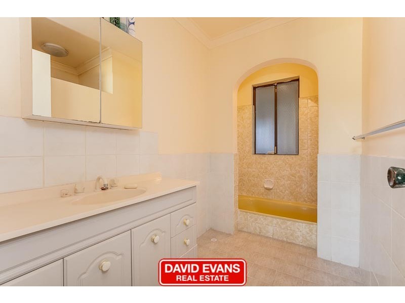 15 Orion Street, Rockingham WA 6168