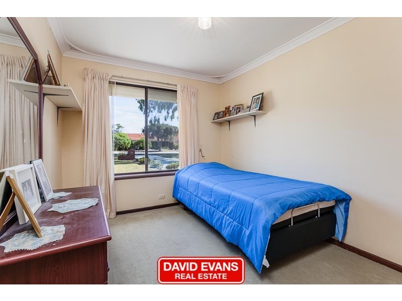15 Orion Street, Rockingham WA 6168