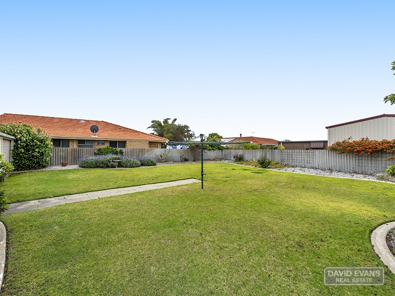 27 Tempest Place, Waikiki WA 6169