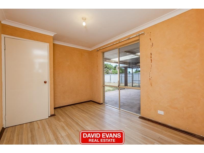 19 Grange Drive, Cooloongup WA 6168
