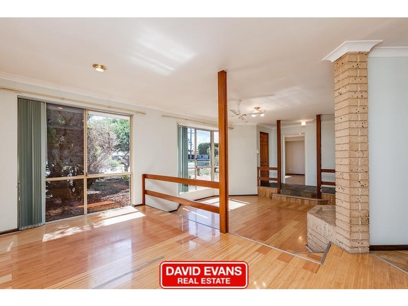 19 Grange Drive, Cooloongup WA 6168