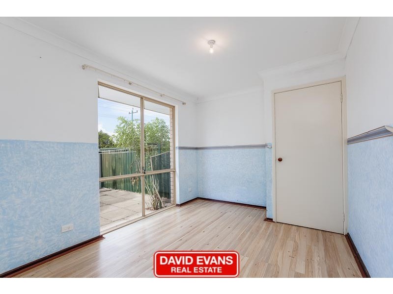 19 Grange Drive, Cooloongup WA 6168