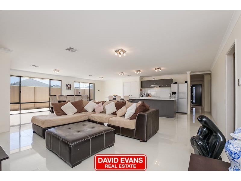 47 Westlinton Circle, Waikiki WA 6169