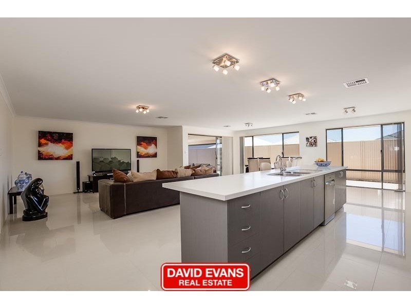 47 Westlinton Circle, Waikiki WA 6169
