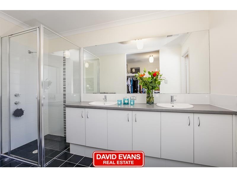 47 Westlinton Circle, Waikiki WA 6169