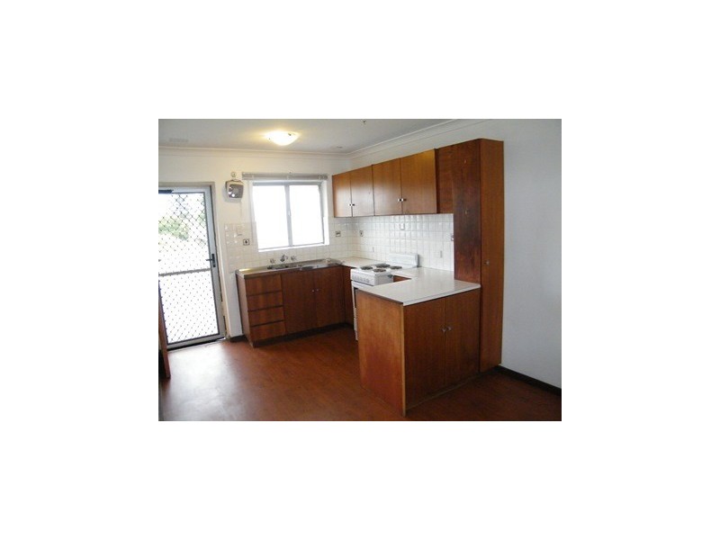 23/4 Minchinson Street, Shoalwater WA 6169