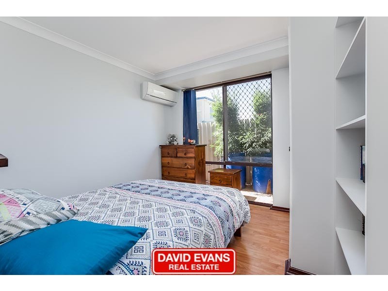 7 Wavelea Street, Safety Bay WA 6169