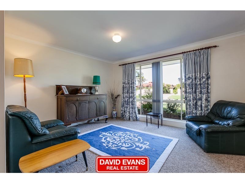 67 Inverness Drive, Meadow Springs WA 6210