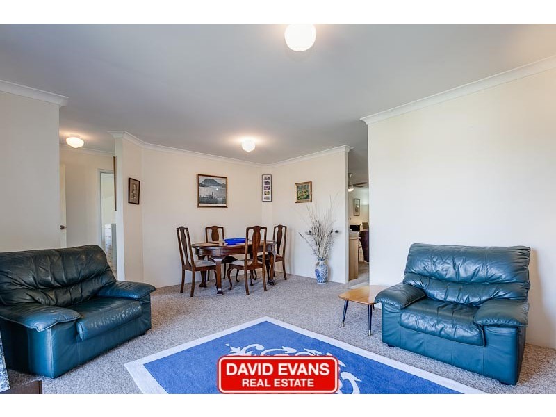 67 Inverness Drive, Meadow Springs WA 6210