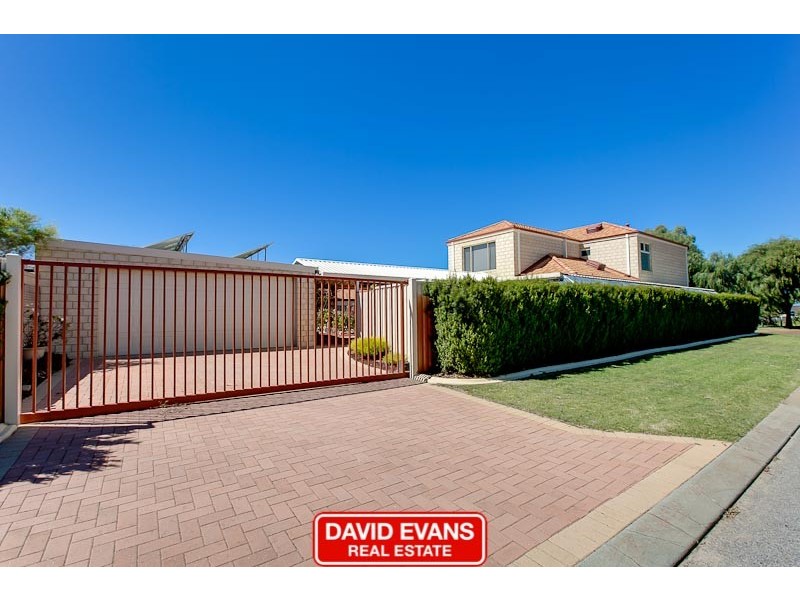 38 Le Mans Elbow, Port Kennedy WA 6172