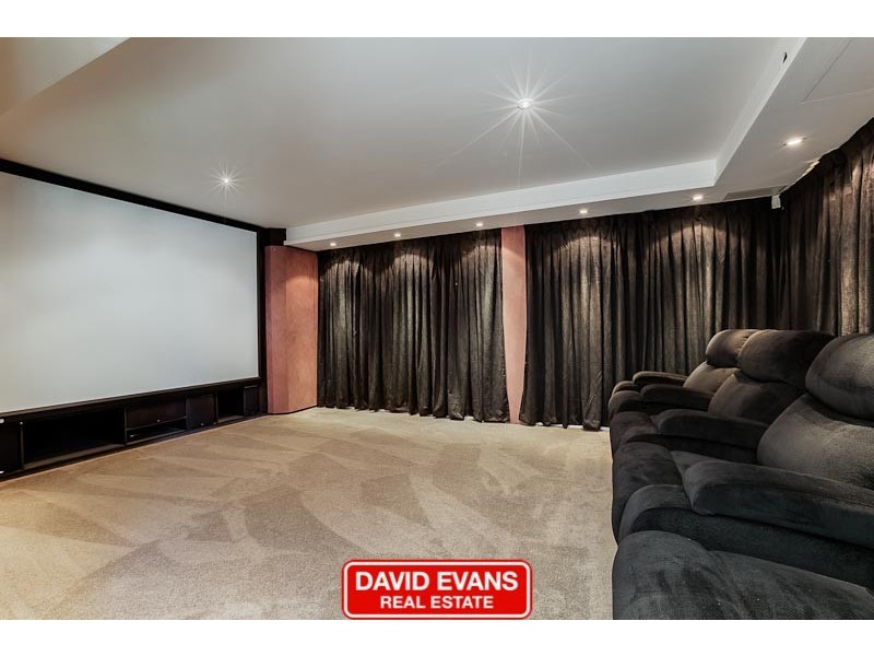 38 Le Mans Elbow, Port Kennedy WA 6172