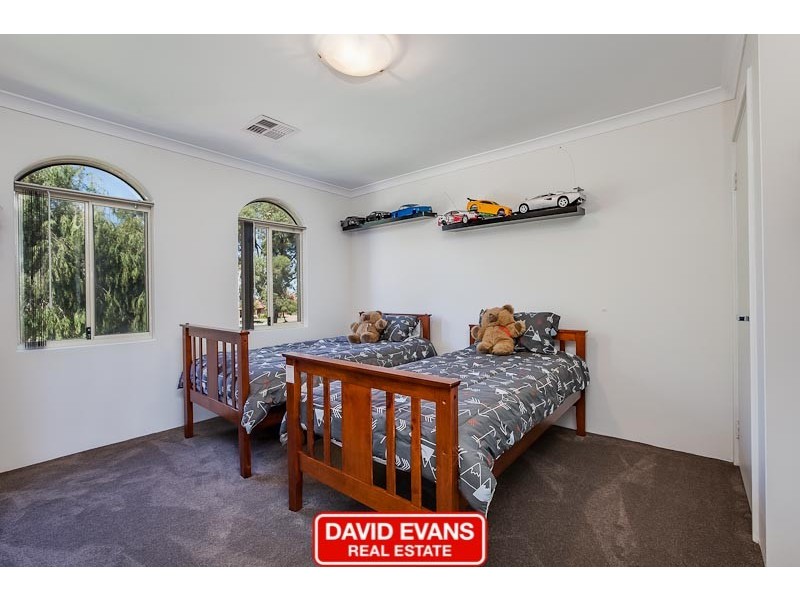 38 Le Mans Elbow, Port Kennedy WA 6172