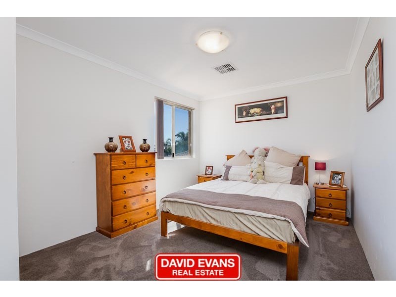 38 Le Mans Elbow, Port Kennedy WA 6172