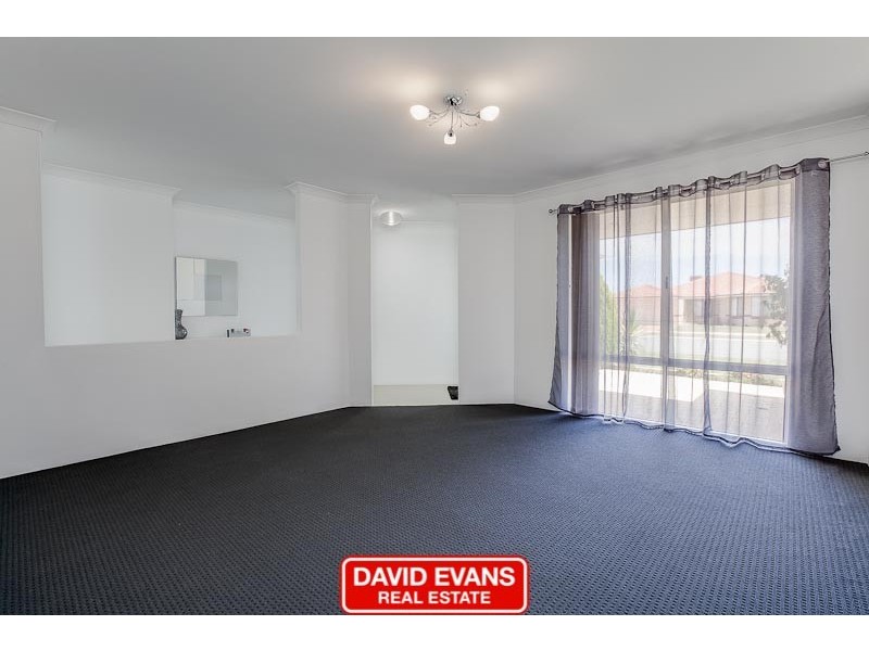 126 Bayside Boulevard, Port Kennedy WA 6172