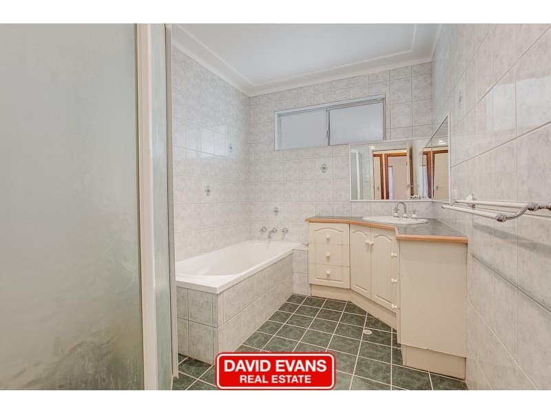 18 Clovelly Way, Warnbro WA 6169