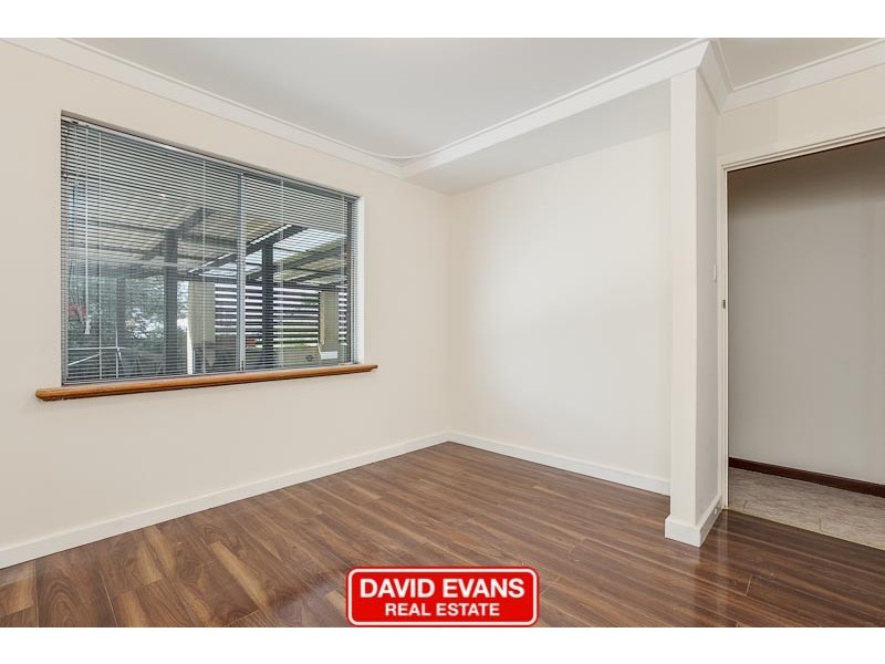 18 Clovelly Way, Warnbro WA 6169