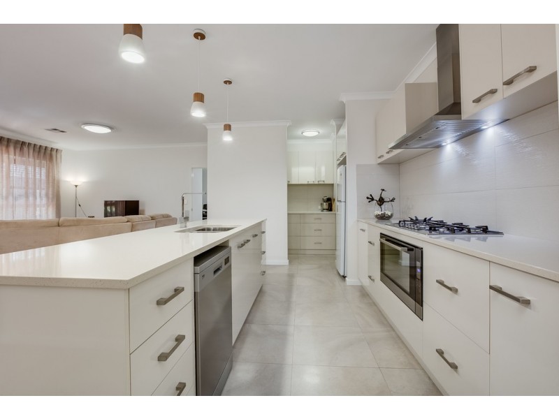 71 Argonaut Avenue, Waikiki WA 6169