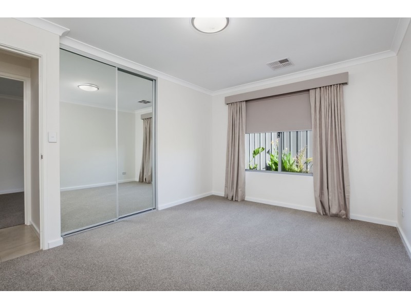 71 Argonaut Avenue, Waikiki WA 6169