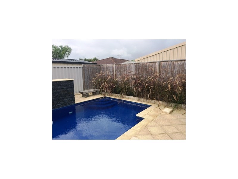 11 Belmont Close, Port Kennedy WA 6172