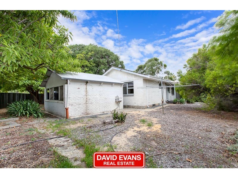 1 Hydra Close, Rockingham WA 6168