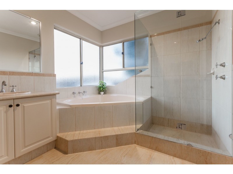 272 Safety Bay Road, Safety Bay WA 6169