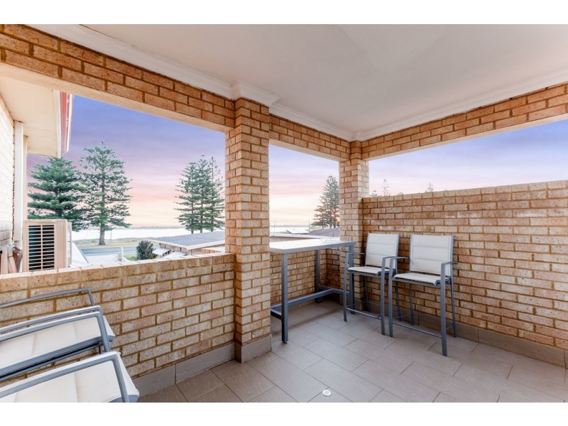 272 Safety Bay Road, Safety Bay WA 6169