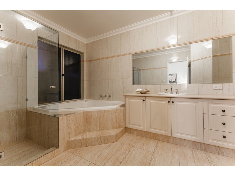 272 Safety Bay Road, Safety Bay WA 6169