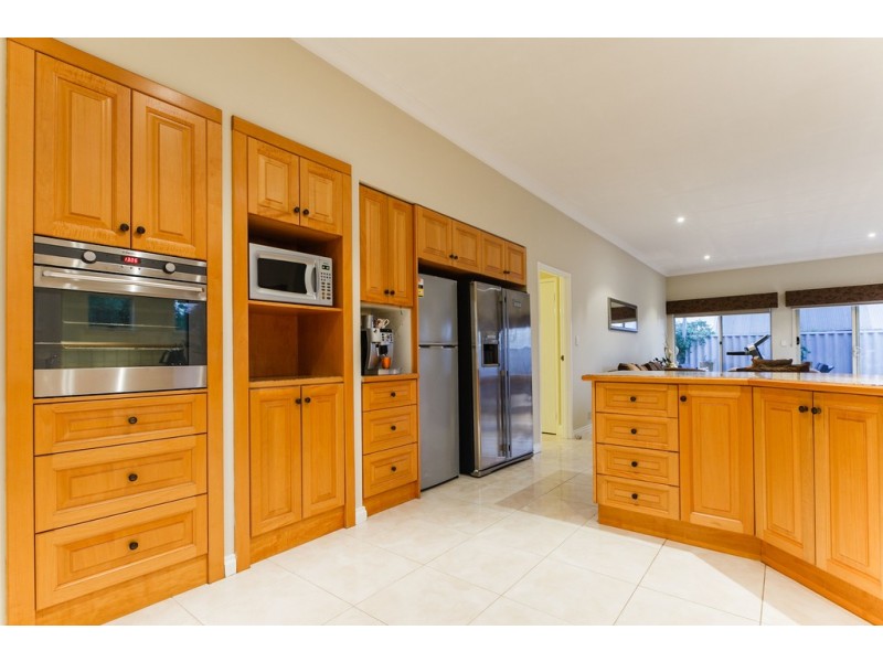 272 Safety Bay Road, Safety Bay WA 6169