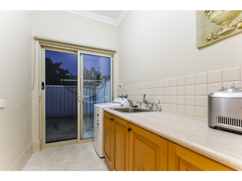 272 Safety Bay Road, Safety Bay WA 6169