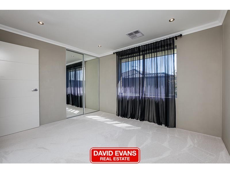 18 Amazon Drive, Baldivis WA 6171