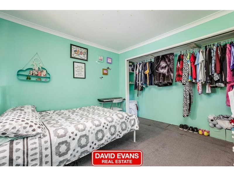 19 Fairway Crescent, Meadow Springs WA 6210