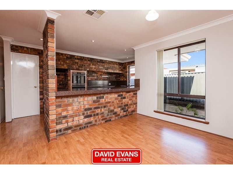 5 Montego Close, Safety Bay WA 6169